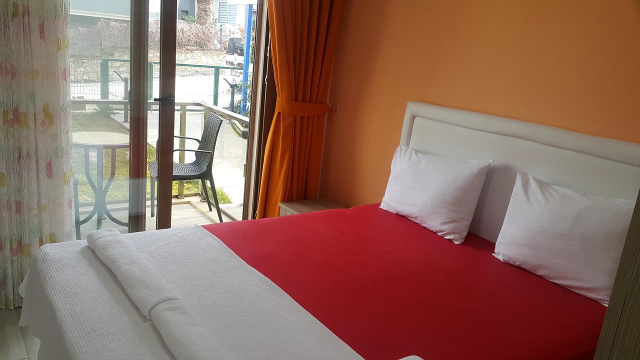 Derin Butik Otel Siğacık Esterno foto